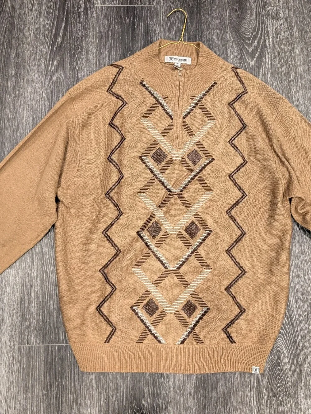Stacy Adams Tan Crewneck Sweater with Diamond Knit Pattern